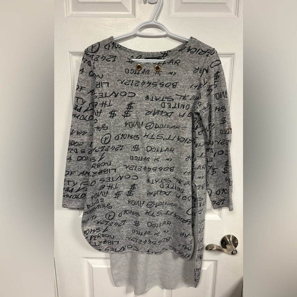Grey Sweater Shirt with Black Graffiti Writing, Woman Size Large